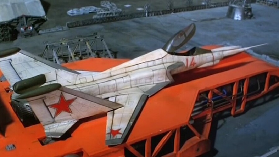 MiG-242, el caza soviético que solo existió en una serie televisiva británica de los años 60