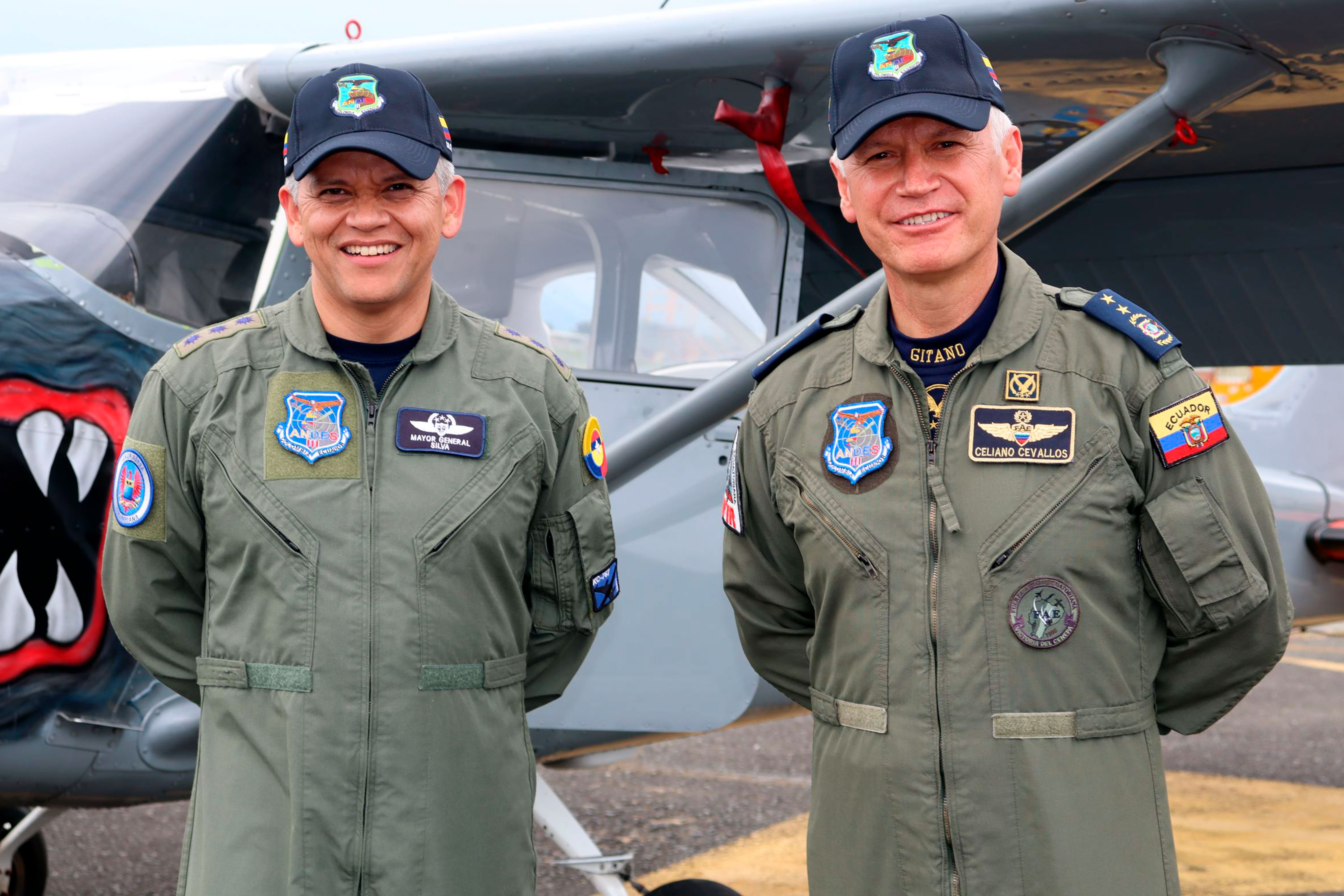 Brigadier General del Ecuador, visitó la EMAVI, lugar donde se formó como piloto militar