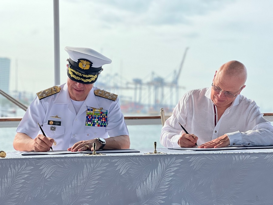 Ecopetrol y la Armada de Colombia firmaron convenio para investigar potencial de energías renovables en altamar