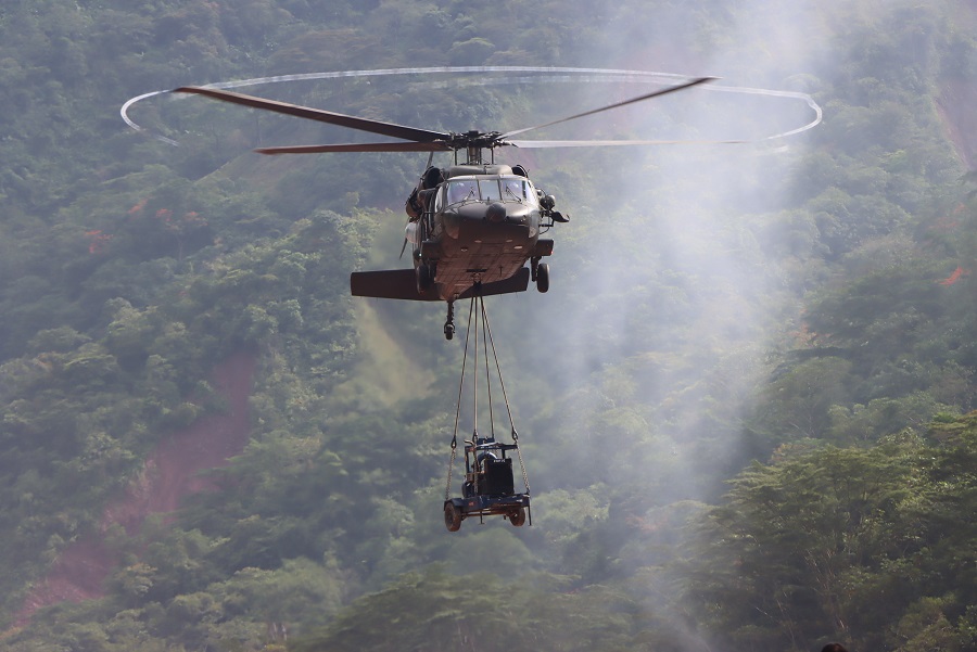 Transporte del equipo para restablecer el acueducto de Villavicencio fue realizado por su Fuerza Aérea