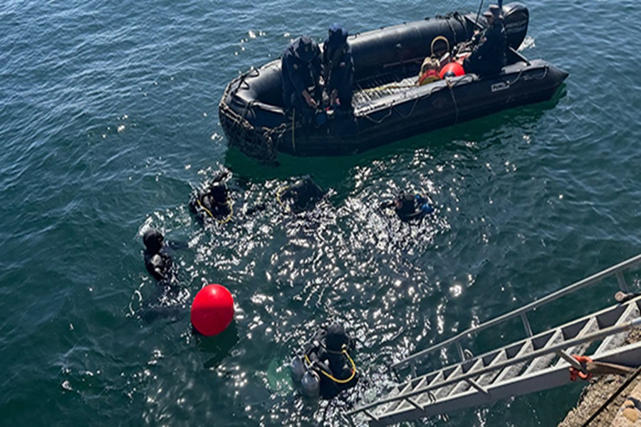 Buzos en Aguas Gélidas