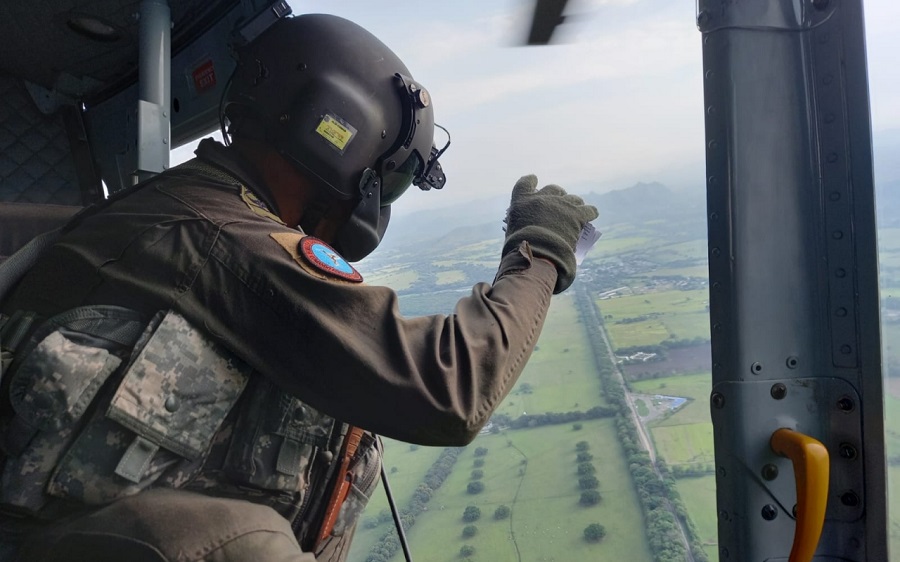 Con patrullajes aéreos, su Fuerza Aérea brinda seguridad durante la “Semana Mayor” en Cundinamarca.